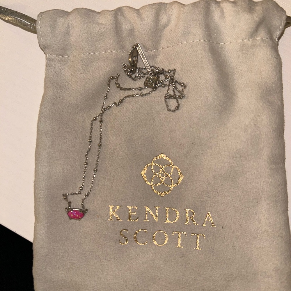 KENDRA SCOTT necklace